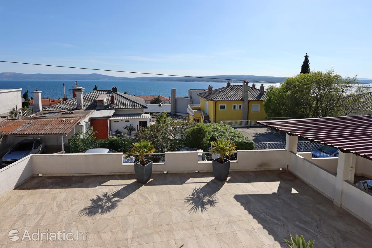 A-12592-d - Private accommodation - Apartments with a parking space Crikvenica