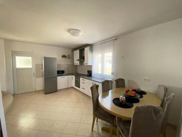 Apartmány s parkovištěm Maslenica, Novigrad - 12636