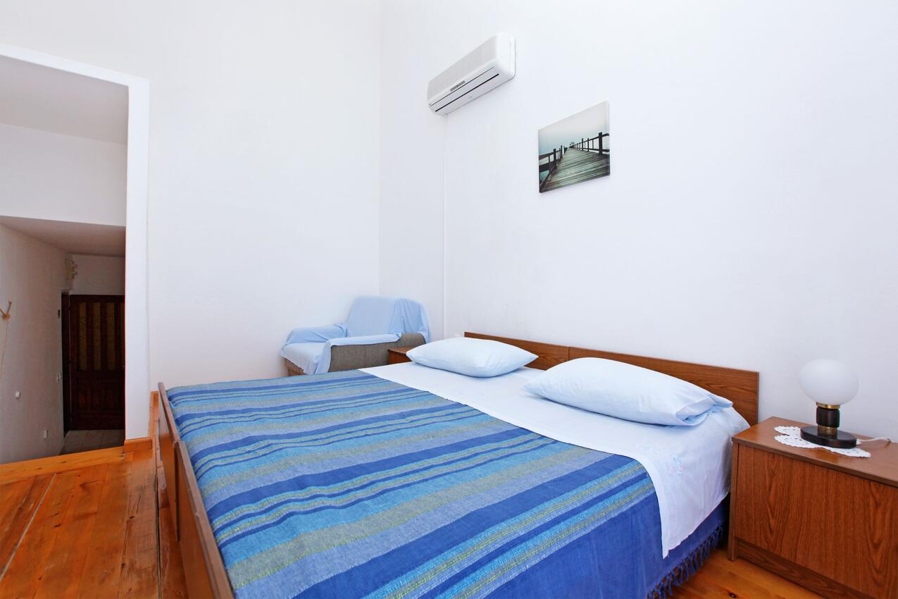 AS-12648-a - Private accommodation - Apartments by the sea Prižba, Korčula