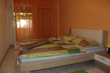 Apartmaji s parkingom Crikvenica - 12657