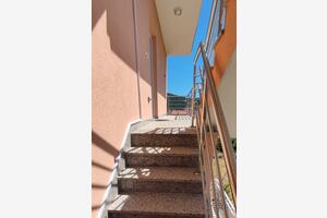 Two bedroom apartment Vinišće Two bedroom apartment Vinišće, Trogir (A-12676-b)