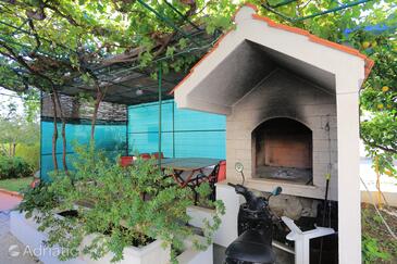 Apartments by the sea Duće, Omiš - 12687