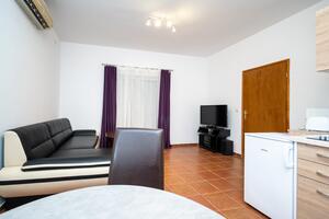 2-Zimmer-Ferienwohnung Vir (A-12692-a(