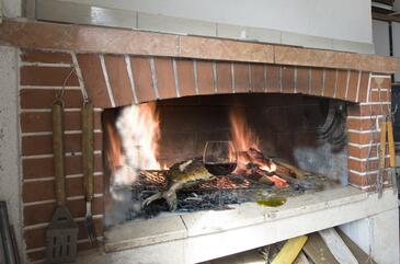 Apartments by the sea Mavarštica, Čiovo - 12696