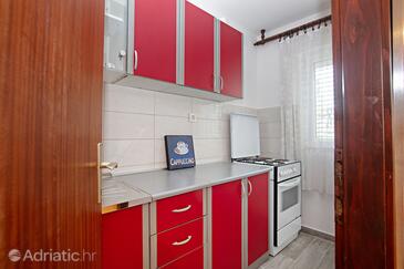 Apartamentos con parking Vodice - 12721