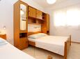 Seget Vranjica, Dormitorio en alojamiento de tipo apartment, WiFi.