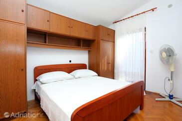 Apartmány s parkoviskom Seget Vranjica, Trogir - 12760