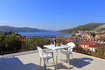 Two bedroom apartment Seget Vranjica, Trogir (A-12760-c(