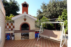 Apartmaji s parkingom Seget Vranjica, Trogir - 12760