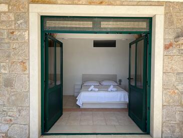 Familielejligheder ved havet Vig Rapak, Hvar - 12779