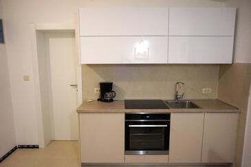 Ferienwohnungen mit Parkplatz Omisalj, Krk - 12793