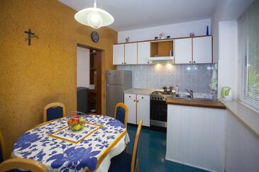 Appartements avec parking Podgora, Makarska - 12816