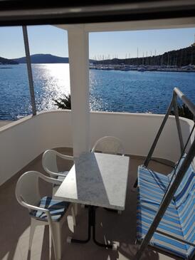 Apartments by the sea Rogoznica - 12820