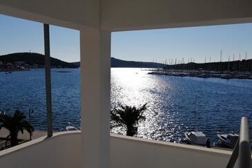 Apartments by the sea Rogoznica - 12820