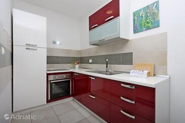 Appartements près de la mer Banjol, Rab - 12838