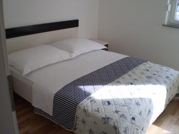 Kétszobás apartman Banjol, Rab (A-12838-b)