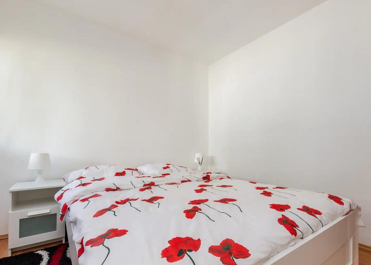 AS-12846-a - Private accommodation - Apartments with a parking space Split