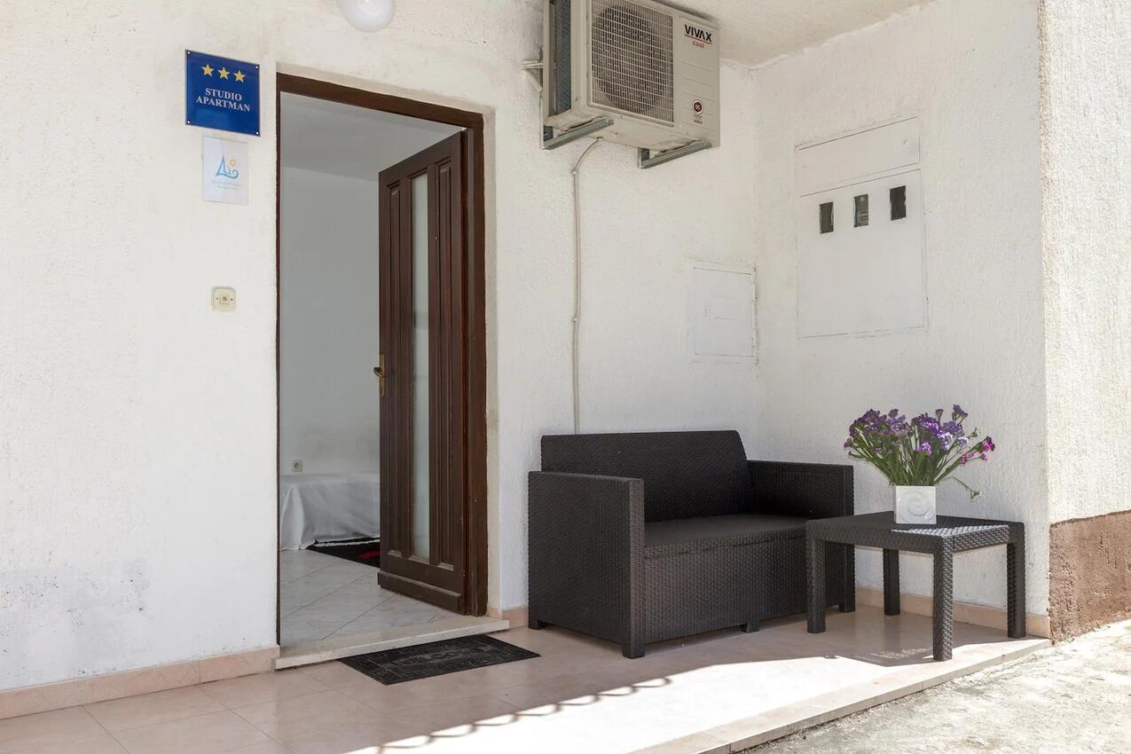 AS-12846-a - Private accommodation - Apartments with a parking space Split