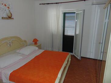 Apartmani i sobe uz more Sućuraj, Hvar - 12887