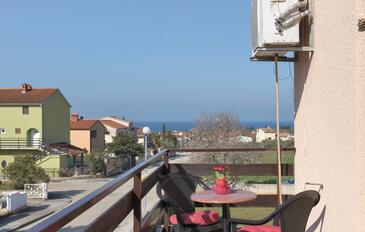 Ferienwohnungen mit Parkplatz Peroj, Fazana - 12900