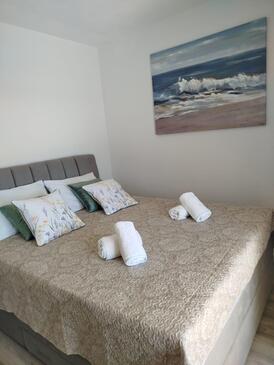 Apartmány s parkovištěm Lokva Rogoznica, Omiš - 12906