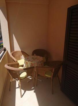 Apartamentos com terraço Baška Voda, Dalmácia Central