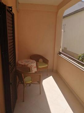 Apartamentos com terraço Baška Voda, Dalmácia Central