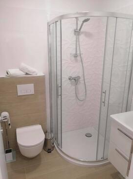 Apartamentos com terraço Baška Voda, Dalmácia Central