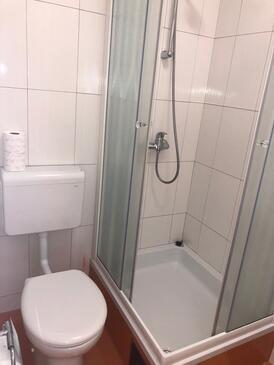 Apartamentos com terraço Baška Voda, Dalmácia Central