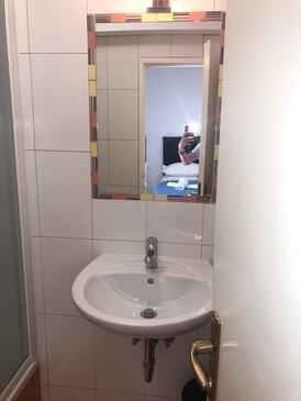 Apartamentos com terraço Baška Voda, Dalmácia Central