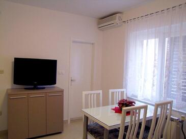Apartamentos com terraço Baška Voda, Dalmácia Central