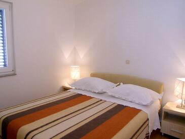 Apartamentos com terraço Baška Voda, Dalmácia Central