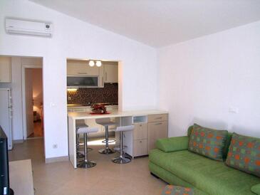 Apartamentos com terraço Baška Voda, Dalmácia Central