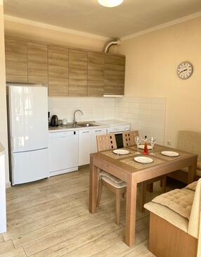 Апартаменты с парковкой Стариград - Starigrad, Пакленица - Paklenica - 12939