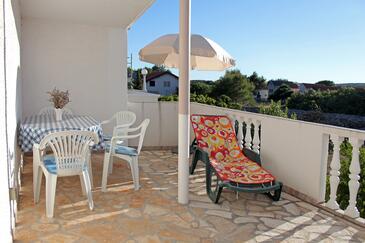 Ferienwohnungen mit Parkplatz Vir - 12948