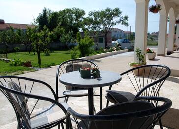 Apartmani s parkingom Privlaka, Zadar - 12957