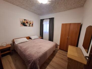 Appartamenti con parcheggio Brevilacqua - Privlaka, Zara - Zadar - 12985