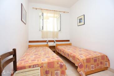 Apartments by the sea Rogoznica - 13012