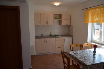 Apartmány s parkovištěm Lun, Pag - 13022