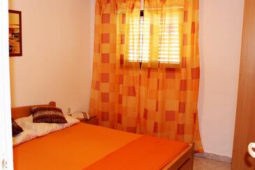 Apartments by the sea Novalja, Pag - 13033