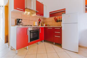 Apartamente lângă mare Nemira, Omis - 13055