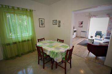 Apartments and rooms with parking space Pag - 13060