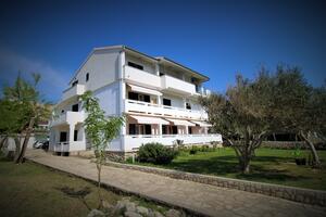 Apartmány a pokoje s parkovištěm  Pag - 13060 - Adriatic.hr
