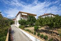 Trogir Apartments and Rooms 13102