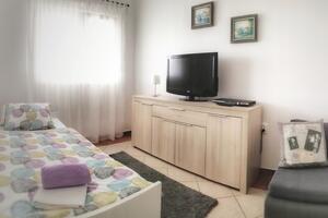 One bedroom apartment Vir (A-13104-a)