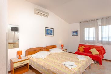 Apartmani i sobe uz mere Brela, Makarska - 13118