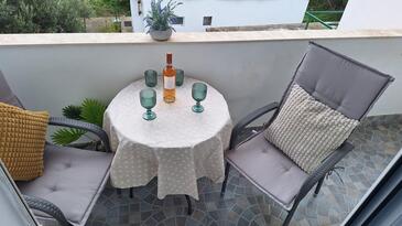 Apartmány a pokoje s parkovištěm Hvar - 13161