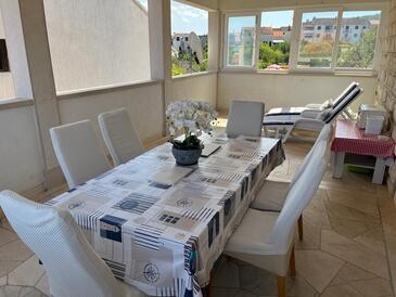 Appartamenti con parcheggio San Pietro di Brazza - Supetar, Brazza - Brač - 13165