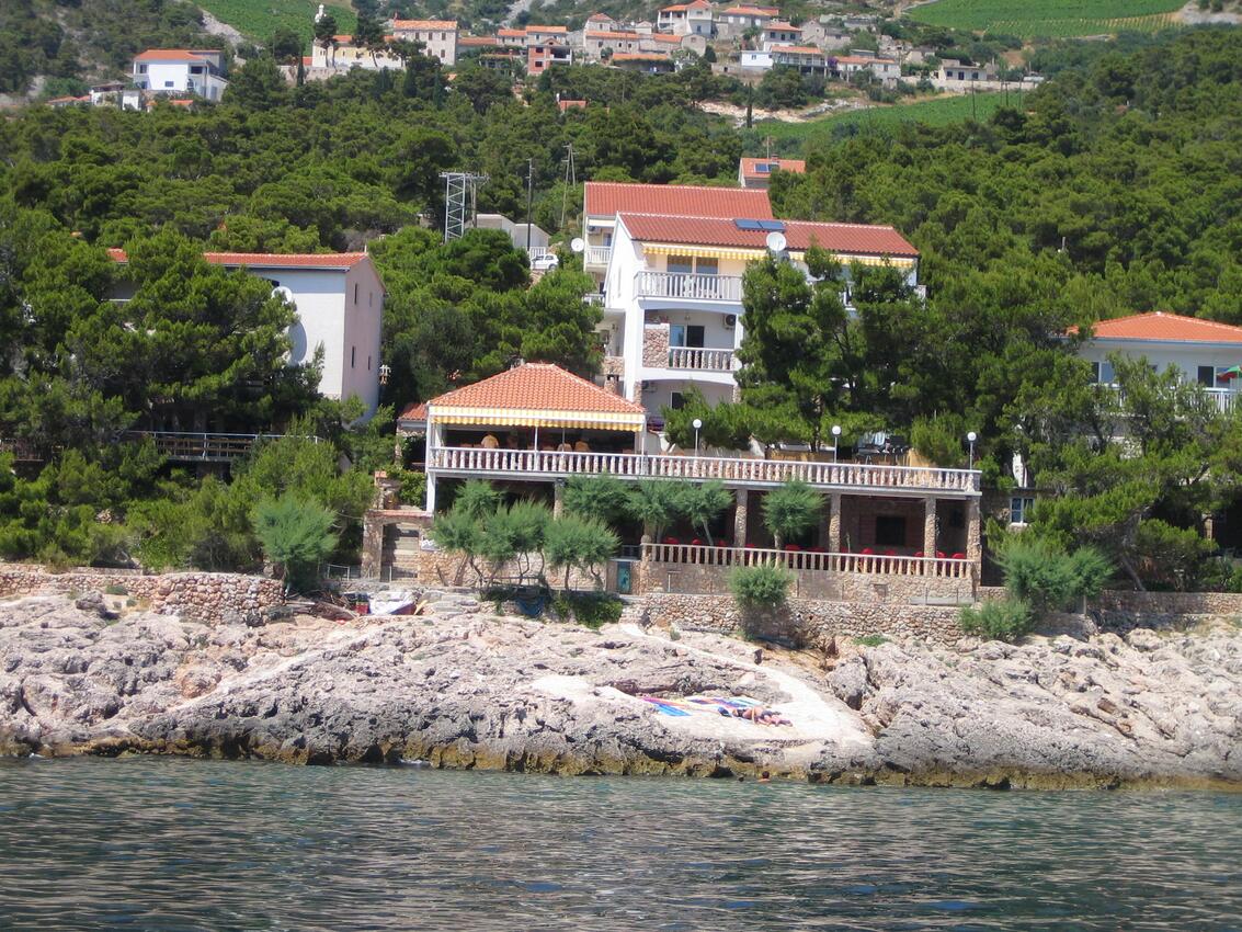 Apartments by the sea Sveta Nedilja, Hvar - 13176