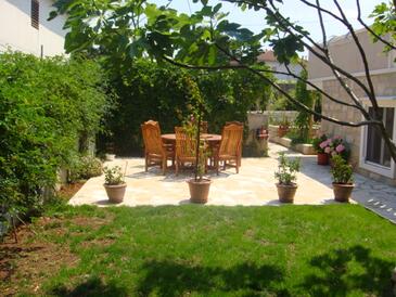 Apartamenty z parkingiem Supetar, Brač - 13180 Adriatic.hr